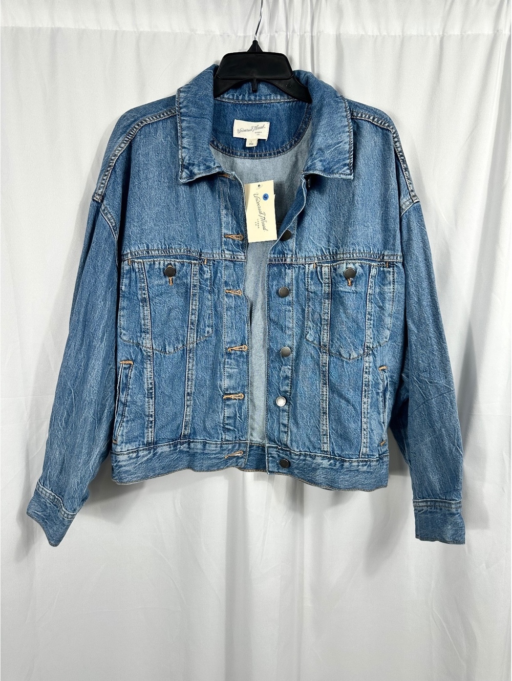 Universal Thread Medium Wash Denim Jacket Size Large